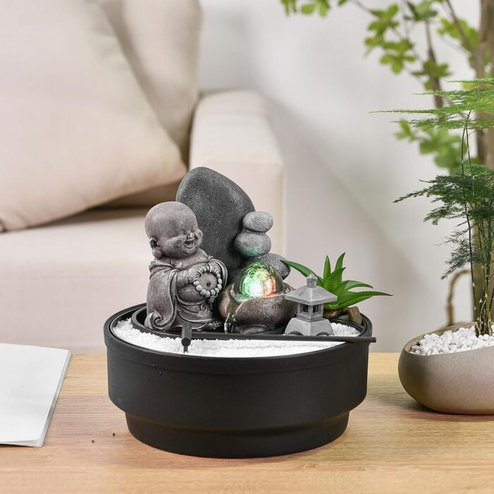 Настільний фонтан-дзен сад Sikhi Zen'Light з фігуркою Будди, кольоровою LED-підсвіткою та білим піском, 21 см — Декоративний фонтан для релаксації та інтер'єру
