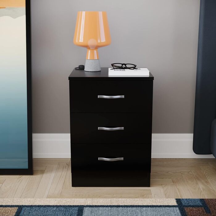 Тумба приліжкова Vida Designs Riano, 3 шухляди, чорна, металеві ручки, антидеформаційна підтримка, спальня