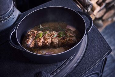 Чавунна гусятниця Le Creuset Doufeu, овальна, 32 см, для всіх плит і індукції, чорна