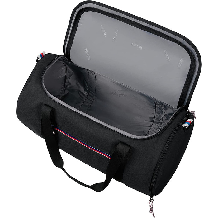 Дорожня сумка American Tourister Upbeat Weekender S, 55 см, 44 л, чорна