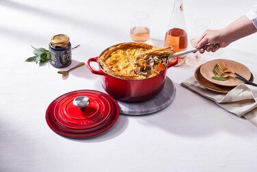Каструля Le Creuset Signature з чавуну, Ø 26 см, 5,3 л, Червоний (Kirschrot)