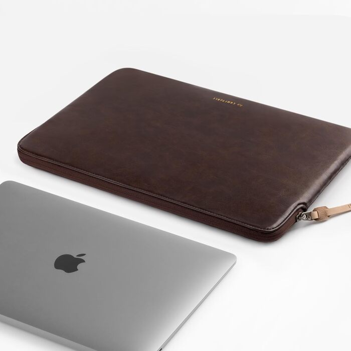 Захисний чохол-папка Comfyable Slim з PU-шкіри для MacBook Air та Pro 13/13.3/14 дюймів (M1, M2, M3, M4, M5, 2021-2026), колір Briarwood