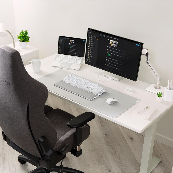 Ігровий килимок для миші Razer Pro Glide XXL, мікротканинна поверхня, протиковзальна основа, сірий, 940 x 410 x 3 мм