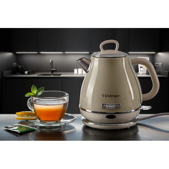 Електрочайник Ariete Vintage 2868, ретро стиль, 1 л, 1600 Вт, бежевий, з автоматичним вимкненням, нержавіюча сталь, бездротовий 360°-поворотний піддон