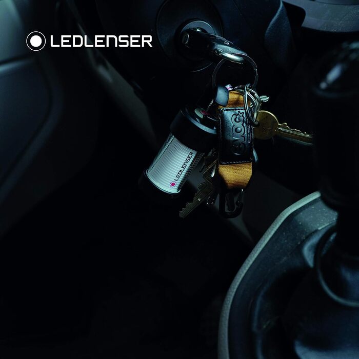 Ledlenser ML4 ліхтар-лампа для кемпінгу, 300 люмен, до 45 годин, акумуляторна, з магнітним зарядним кабелем
