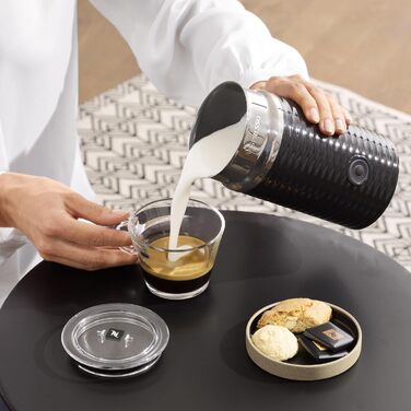 Nespresso Aeroccino 3 - електричний спінювач молока, білий