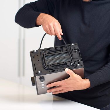 Тостер BLACK+DECKER BXTO900E 900 Вт, нержавіюча сталь, 2 надширокі слоти 42x137 мм, 7 рівнів підсмажування, автоцентрування, функції: стоп, підігрів, розморожування