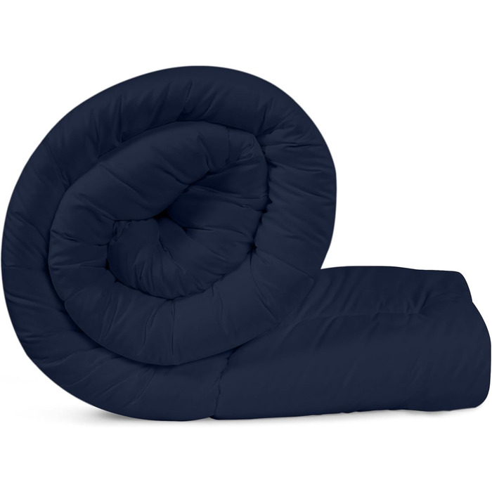 Ковдра Utopia Bedding - всесезонна, 370 GSM, дихаюча, стеганий, супер м'який, білий (200 x 220 см, морська хвиля)