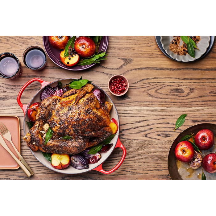 Каструля Le Creuset Signature з чавуну, Ø 30 см, 3,5 л, для всіх типів плит (включно з індукційними), 5,555 кг, Колір: рубіново-червоний