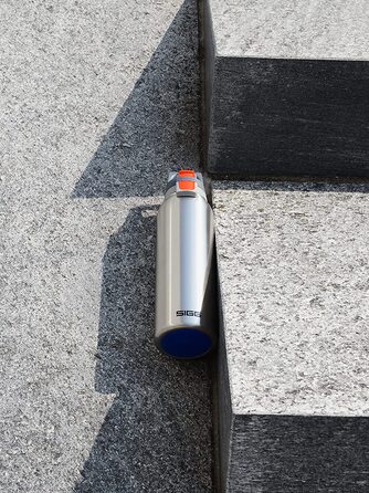 Термопляшка Sigg Hot & Cold ONE Light 0,55 л сіра