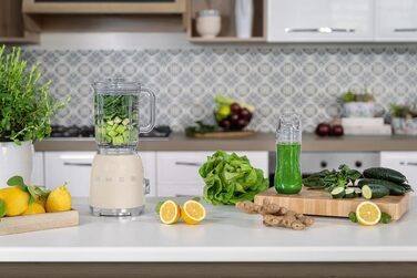 Міксер стаціонарний Smeg BLF03CREU 1.5 л кремового кольору, 800 Вт, 4 швидкості, автоматичні програми
