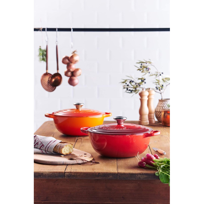 Каструля Le Creuset Signature La Marmite з чавуну 26 см, 4,1 л, для всіх типів плит та індукції, червона