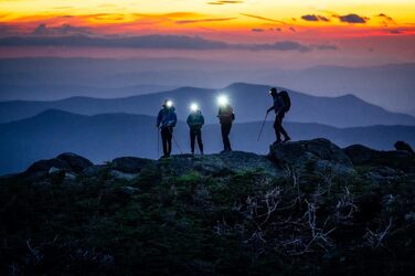 Ліхтар налобний Petzl Actik сірий універсальний, LED, для туризму та спорту