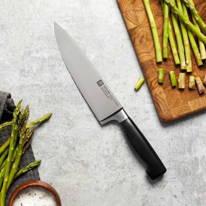 Ніж кухарський ZWILLING Vier Sterne, 20 см, нержавіюча сталь, пластикова ручка