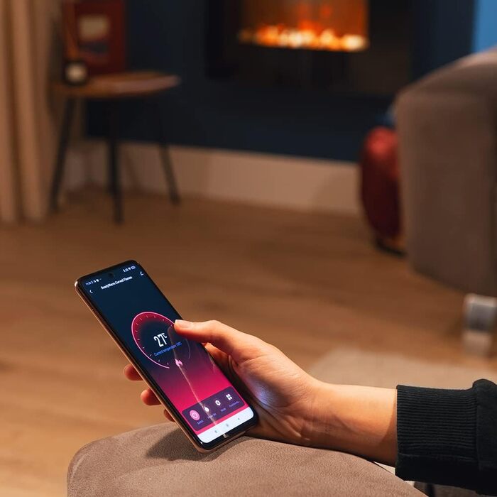 Електричний декоративний камін Cecotec ReadyWarm 2690 Flames Connected, 2000 Вт, Wi-Fi, білий, для 25 м², дистанційне керування, скляна панель