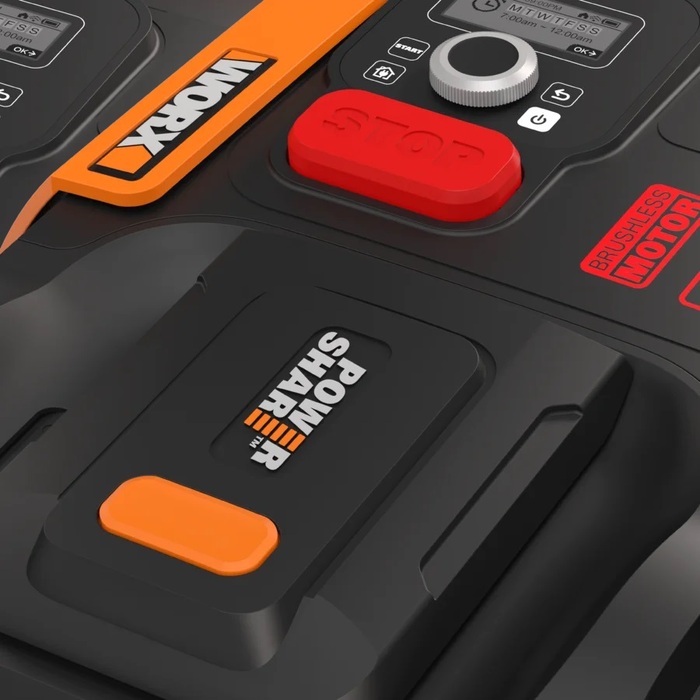 Робот-газонокосарка Worx Landroid WR166E M600+ для ділянок до 600 м²
