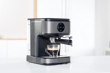 Еспресо-машина BLACK+DECKER BXCO850E, 20 бар, 1,5 л, автоматична, з паровою насадкою, антиплямова нержавіюча сталь, 850 Вт, Extra-Sahne, програмоване приготування