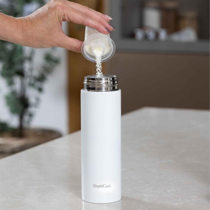 Nuby RapidCool™ Подвійний набір для приготування дитячої суміші: швидке охолодження за 2 хвилини, дозатор, ізотермічна пляшка, ідеально для подорожей
