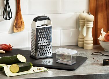 OXO Good Grips Квадратна тертка з контейнером для збору з нержавіючої сталі з травленням – для овочів та іншого, Срібна/Чорна
