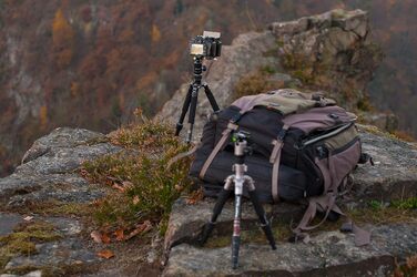 Rollei Compact Traveler No. 1 – легкий алюмінієвий туристичний штатив 31,5 см, Arca Swiss, з кульовою головкою і чохлом, сріблястий
