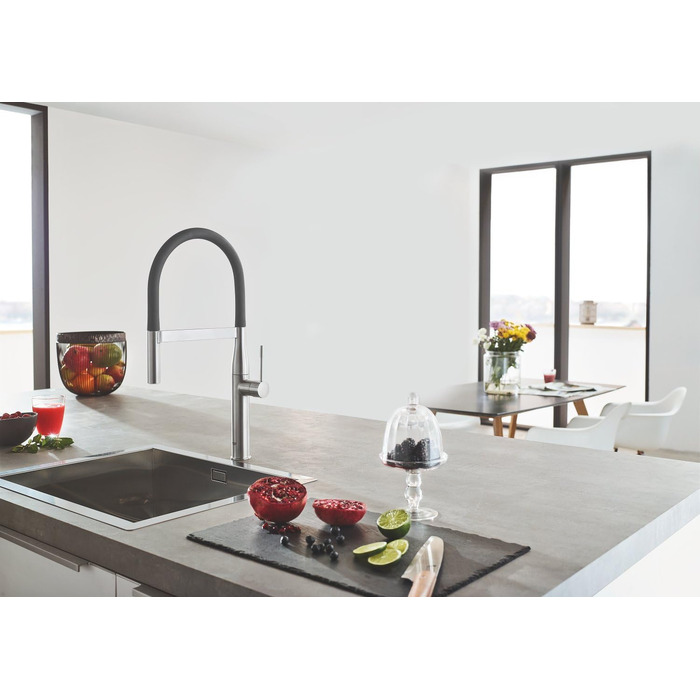 Змішувач кухонний GROHE Essence з висувним душем (графіт) 30294000