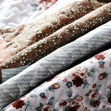 Покривало стьобане Qucover Patchwork 230x250 см для двоспального ліжка, комплект з 2 наволочками 50x70 см, зимовий, поліестер, двосторонній візерунок