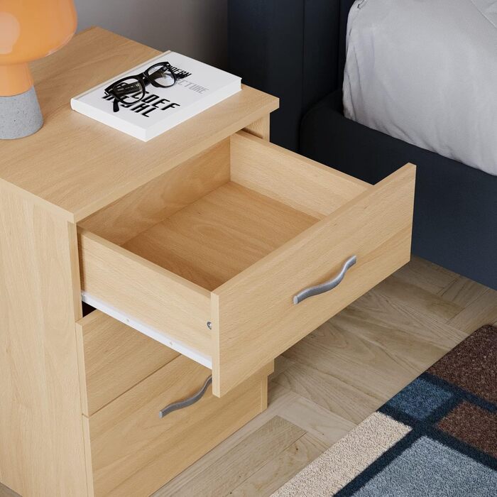 Тумба приліжкова Vida Designs з сосни, 3 шухляди, металеві ручки та напрямні