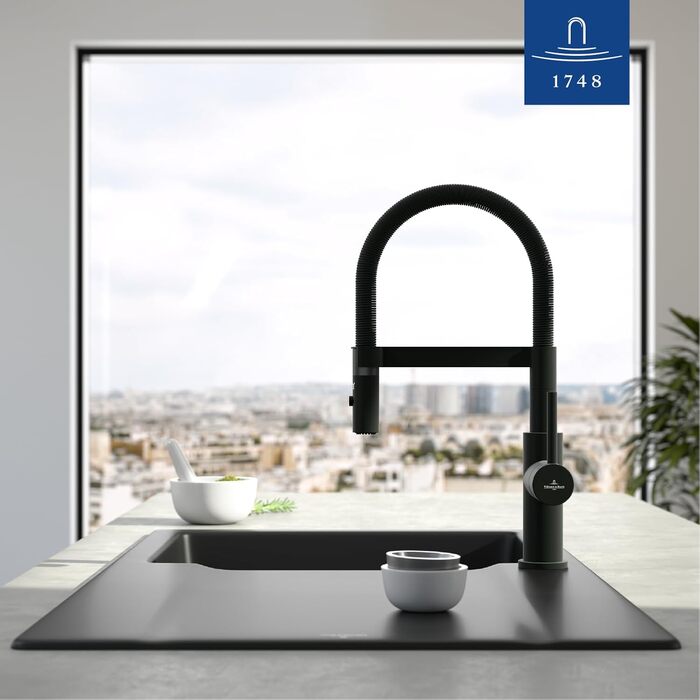 Змішувач кухонний Villeroy & Boch Steel Expert Compact, чорний матовий, з висувним гусаком та перемикачем, висота 143мм
