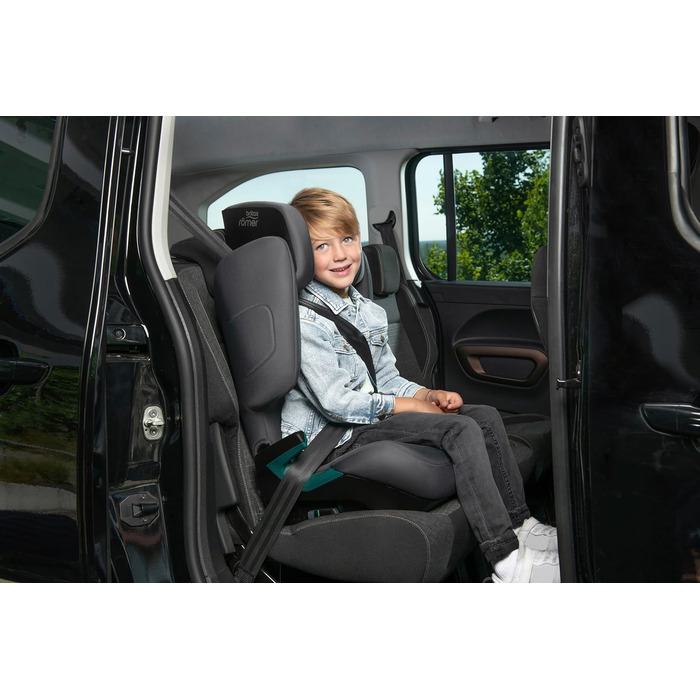 Дитяче автокрісло BRITAX RÖMER DISCOVERY PLUS 2, ISOFIX, i-Size, для дітей 100-150 см (3,5-12 років), колір Night Blue