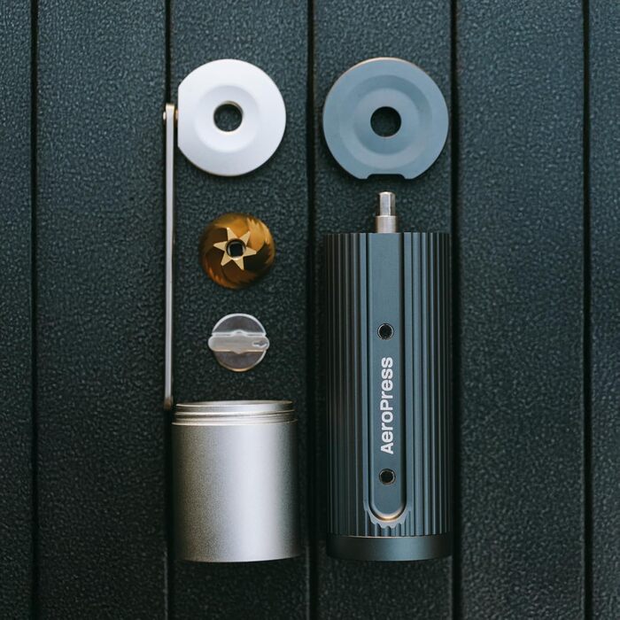 AeroPress Ручна кавомолка - Портативна кавомолка з титановими жорнами, 60 ступенів помелу, для AeroPress, еспресо, френч-пресу, мока